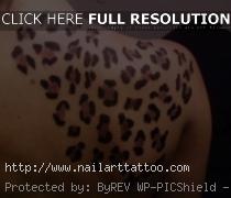 cheetah print tattoo on thigh